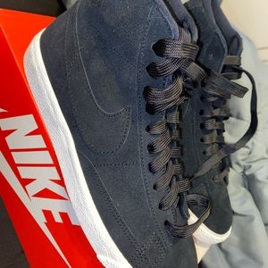 nike blazer sneakers